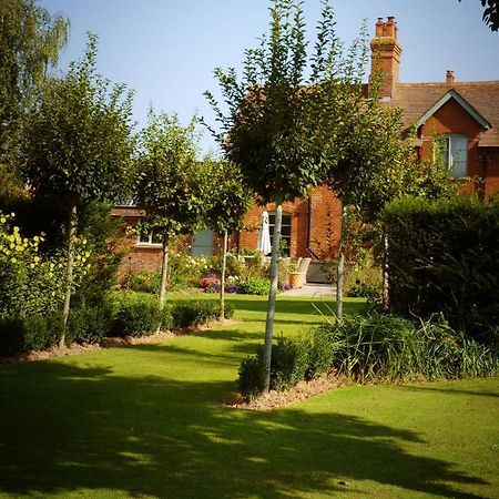 Villa Walwyn Court Barns Ledbury Esterno foto