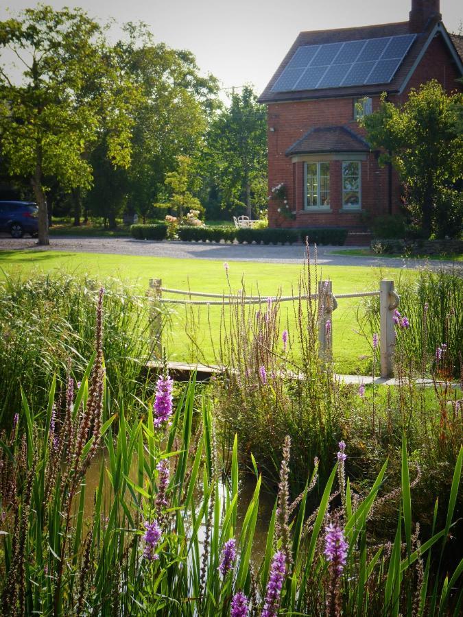Villa Walwyn Court Barns Ledbury Esterno foto